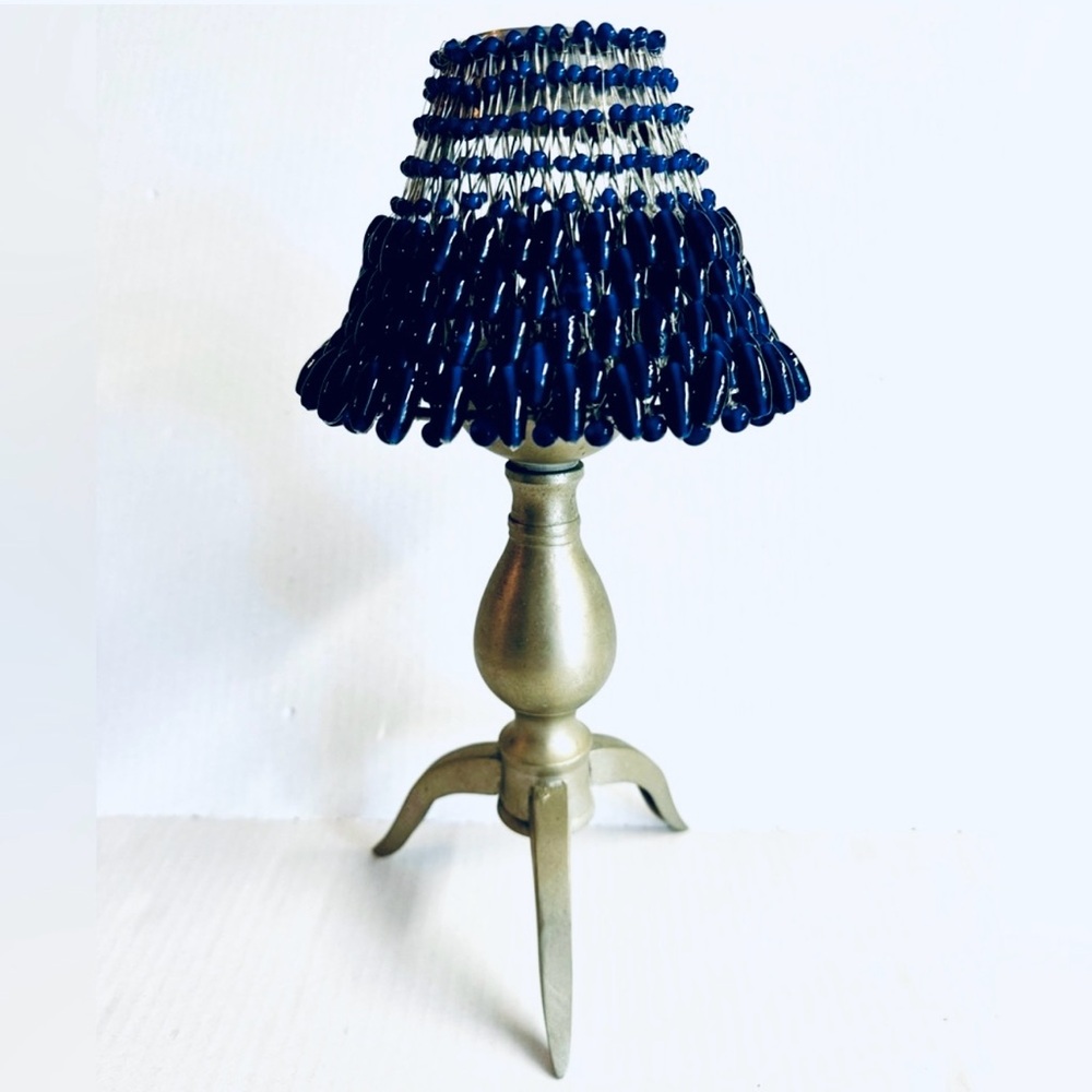 Vtg Cobalt Blue Glass Bead Shaded Votive candle holder with pewter 3 leg base.